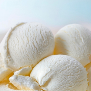 Ice-cream plombiere with vanilla flavor 15% fat weighting